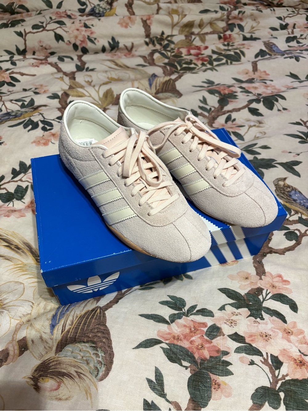 Adidas Tokyo pale pink - Picture 9 of 9